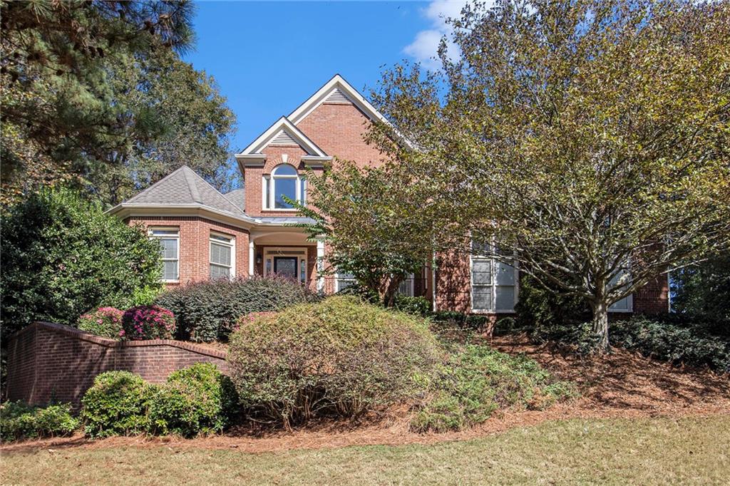 345 Lake Bend Court