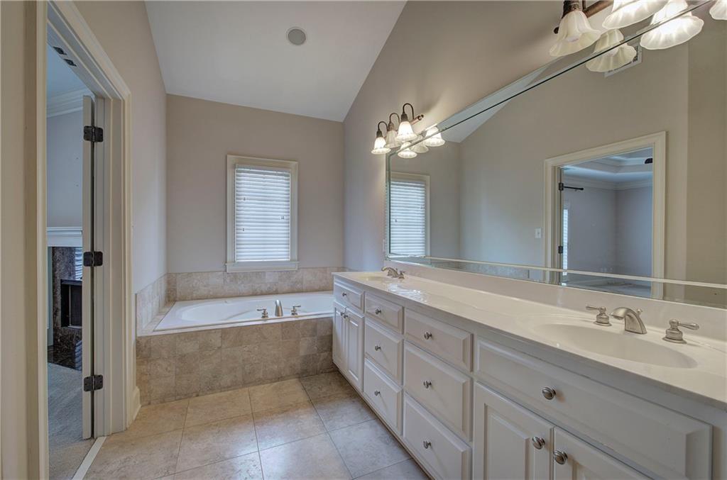 5492 Glenridge Drive #536, Atlanta, Georgia image 43