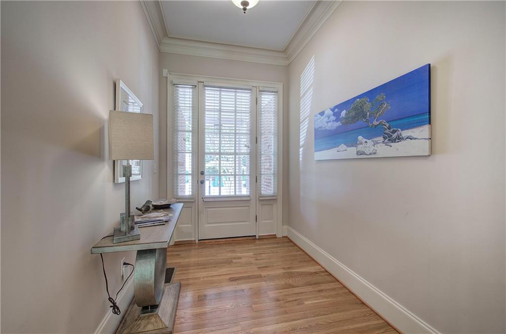 5492 Glenridge Drive 536