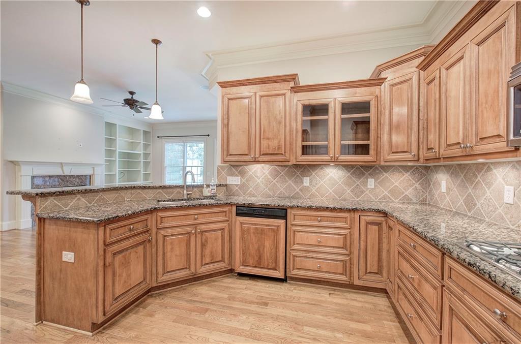 5492 Glenridge Drive #536, Atlanta, Georgia image 24