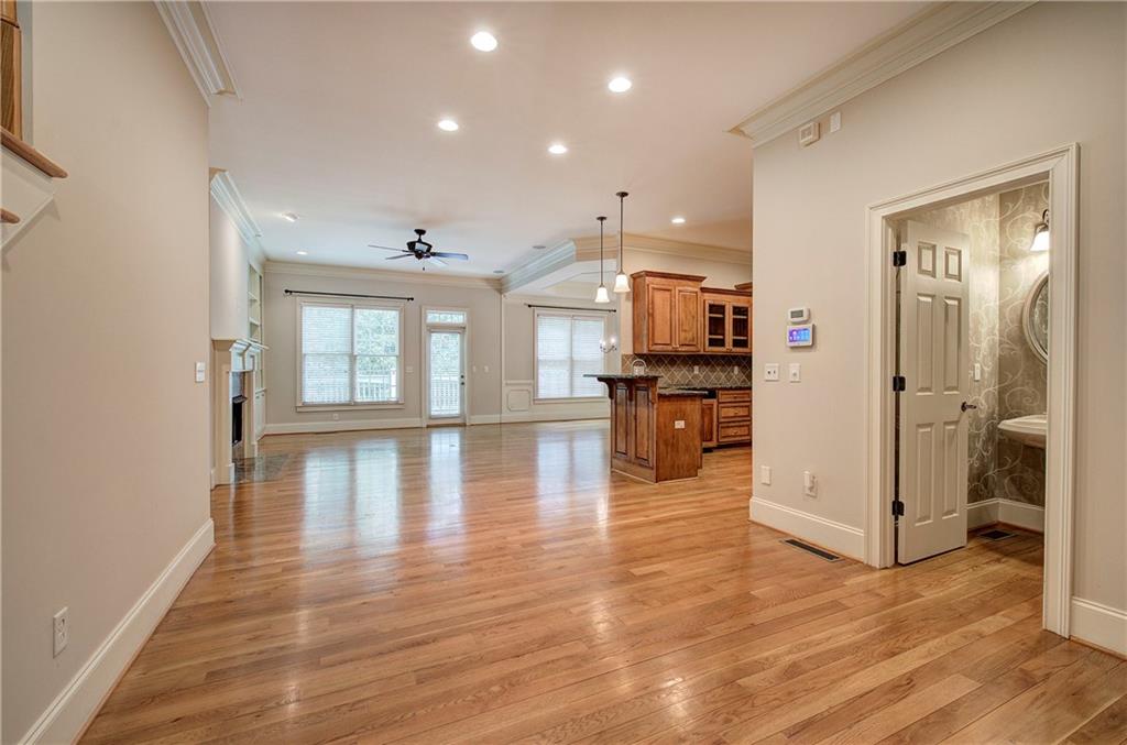 5492 Glenridge Drive #536, Atlanta, Georgia image 9
