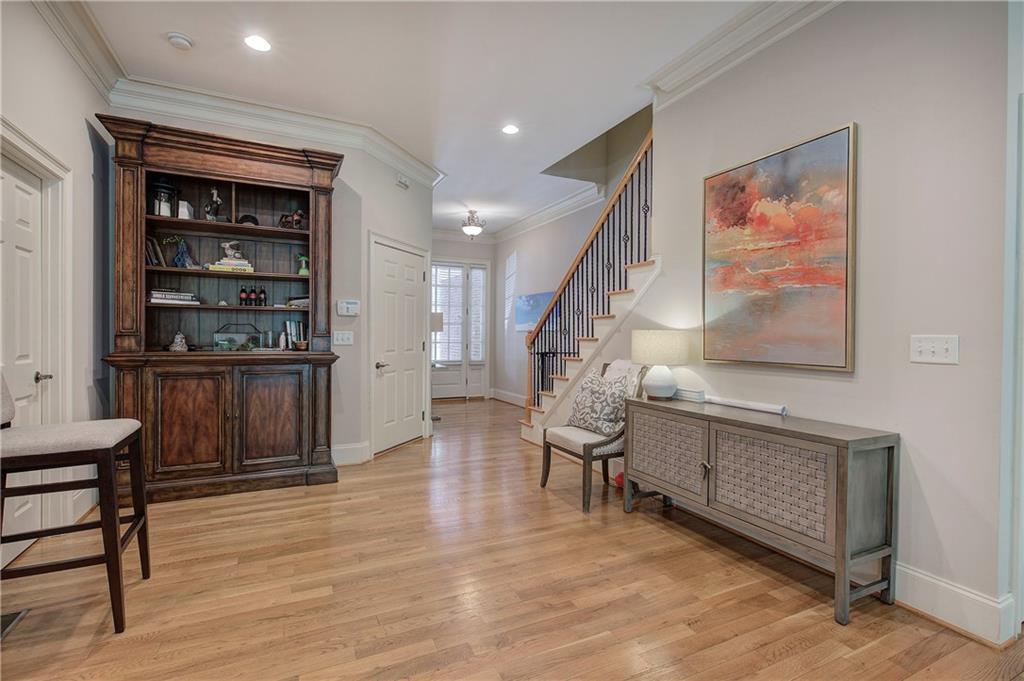 5492 Glenridge Drive #536, Atlanta, Georgia image 7
