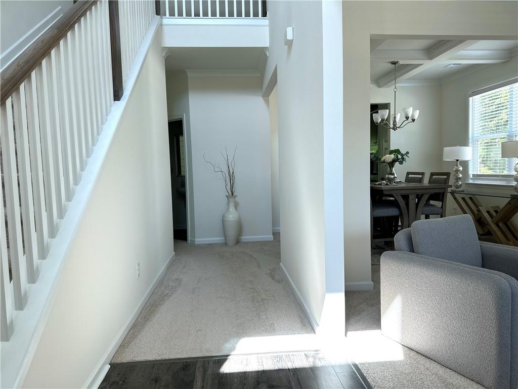13716 Whitman Lane
