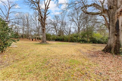 A home in Hogansville