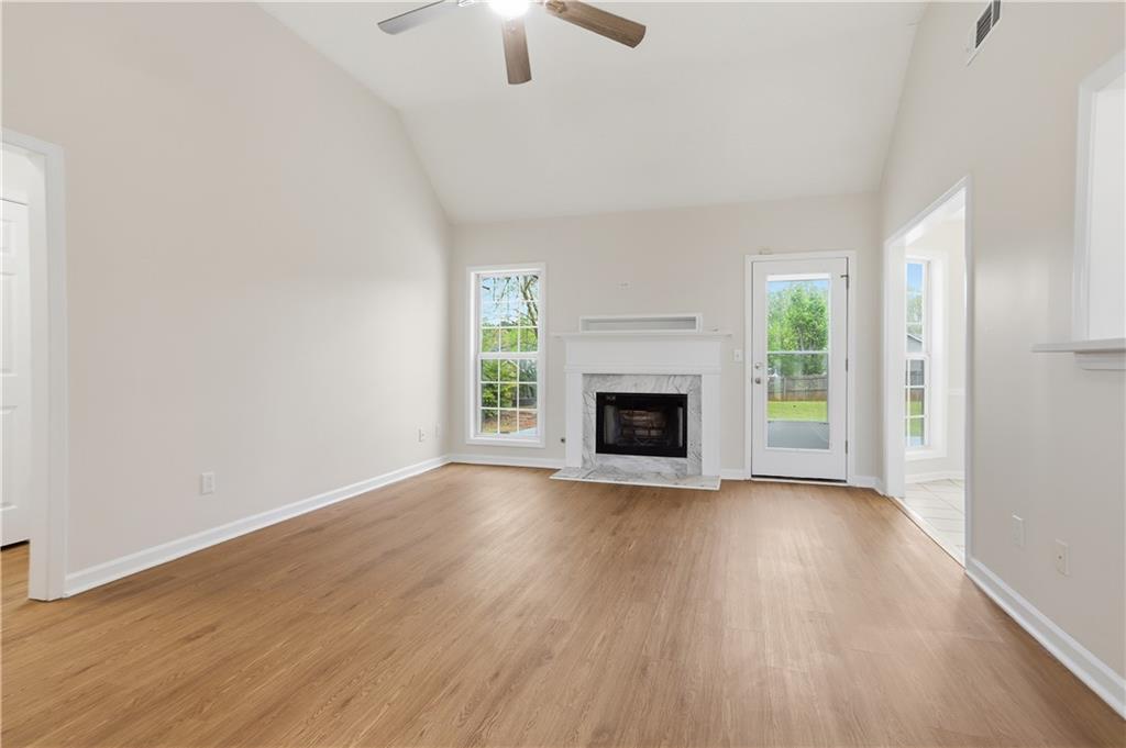 1100 Chateau Terrace