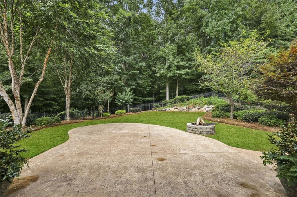 5050 Castlegate Court