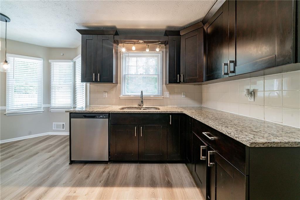 1171 Bailing Drive, Lawrenceville, Georgia image 3