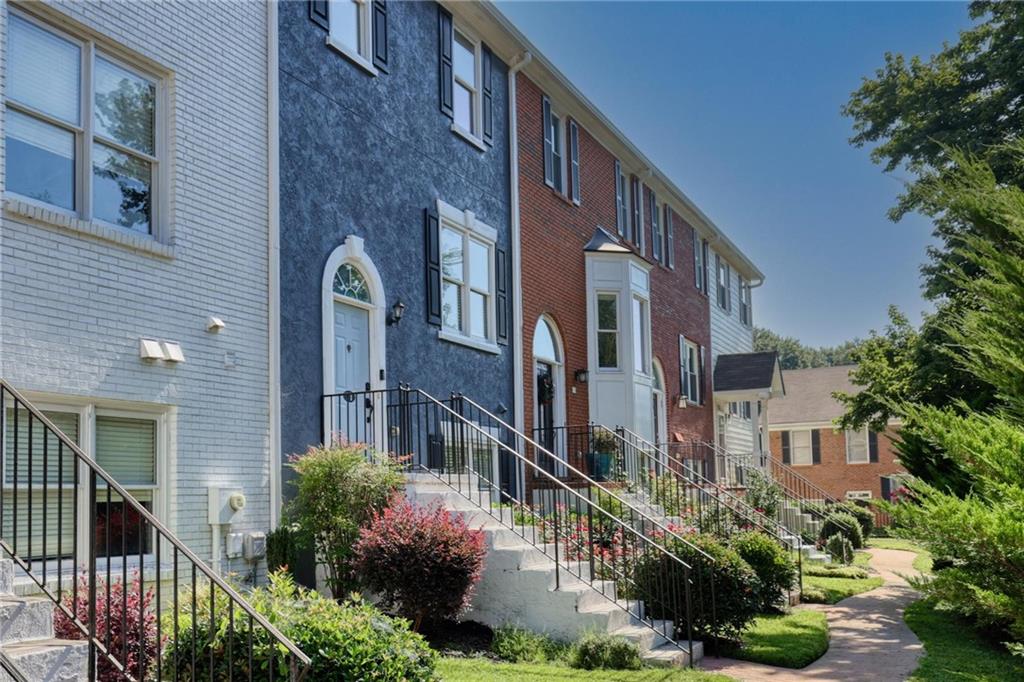 260 Manning Road SW 71