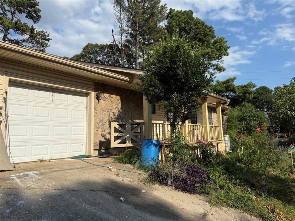1301 Reddington Lane
