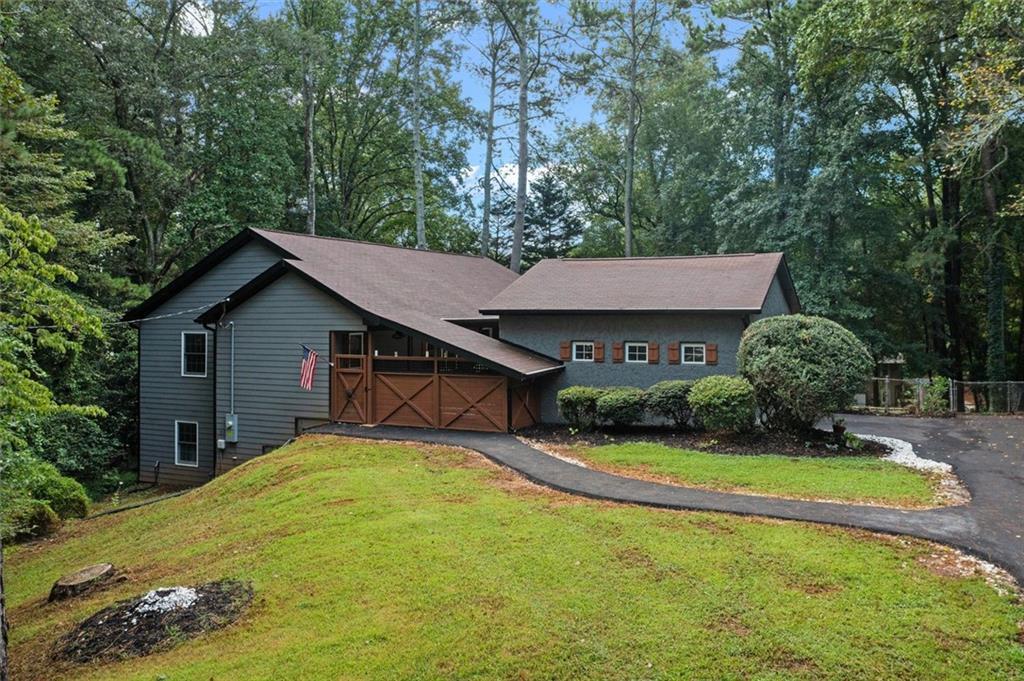 Welcome home to 2674 Skylane Drive, a beautifully rebuilt 3-bedroom, 2-bath ranch in the heart of desirable East Cobb, offering comfort, quality, and charm on a tranquil street. Fully reconstructed in 2022, this open-concept home blends modern finishes with timeless appeal and is move-in ready with no updates needed.
Inside, bright, freshly painted interiors and new rich flooring invite you into a spacious living area. An updated kitchen and pristine baths complement comfortable living on the main floor. Downstairs, a partially finished daylight basement awaits—fully stubbed for a bathroom—offering endless potential for a media room, workout space, or guest suite while maximizing functional living space.
Outside, the large, private yard is a true retreat—perfect for weekend barbecues, playtime, or peaceful mornings under the sky. The new driveway adds to the homes’ pristine, welcoming curb appeal. No HOA fees! Must See!
Situated within the highly acclaimed Walton High School district, recognized among the top public high schools in Georgia, this home also feeds into Dodgen Middle School and Murdock Elementary —all within a short drive. With easy access to I-75, the location effortlessly connects you to a wealth of shopping, dining, and recreation East Cobb is famous for.
2674 Skylane Drive offers an unbeatable combination: a fully modernized, move-in ready home, potential for customization in the basement, a peaceful yet connected location, and access to top-tier schools. Come see why this one feels like home from the very first step.