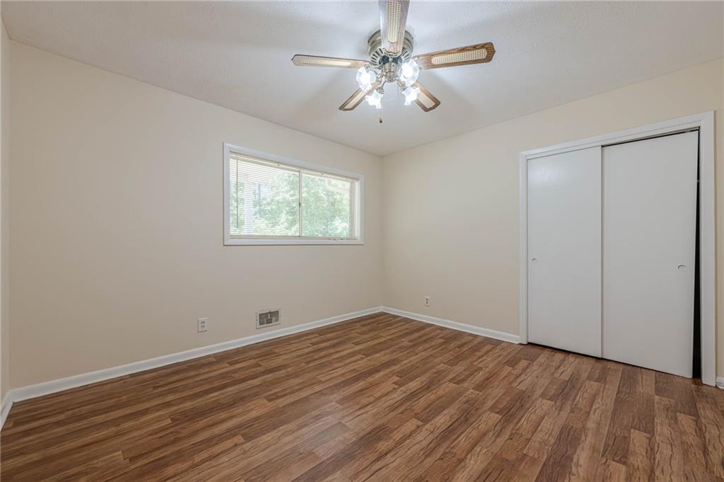 2133 Bird Lane, Snellville, Georgia image 27