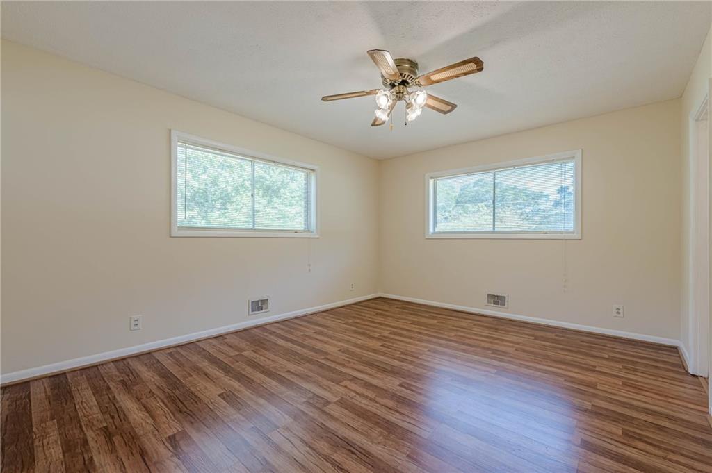 2133 Bird Lane, Snellville, Georgia image 36