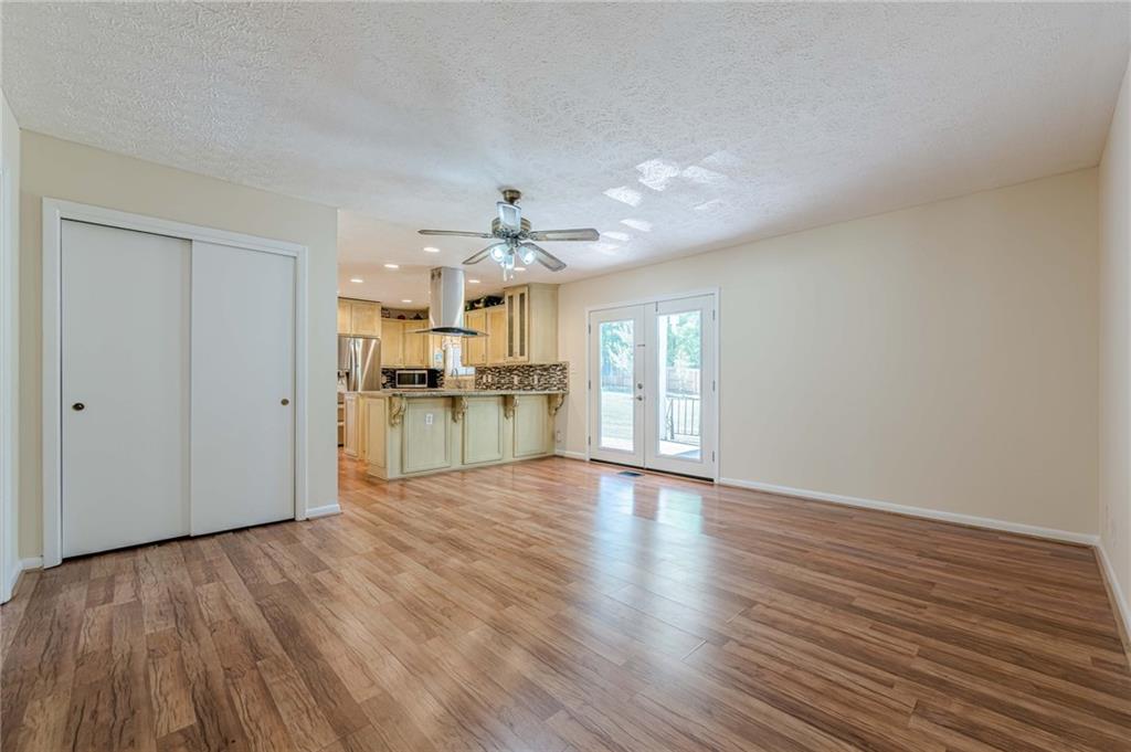 2133 Bird Lane, Snellville, Georgia image 13