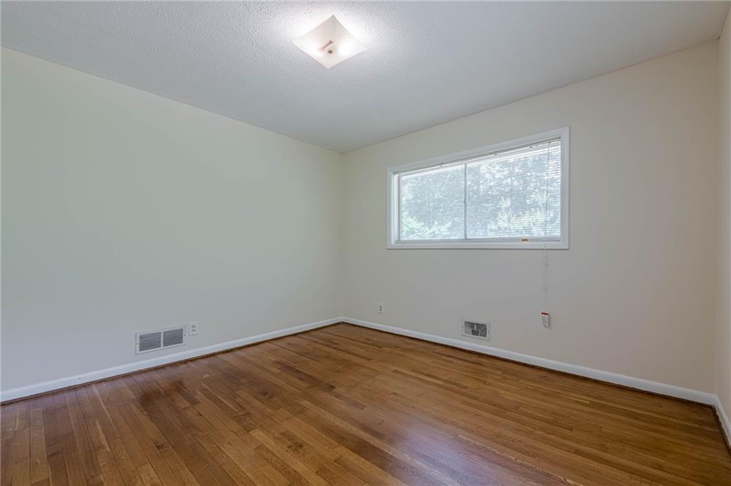 2133 Bird Lane, Snellville, Georgia image 34