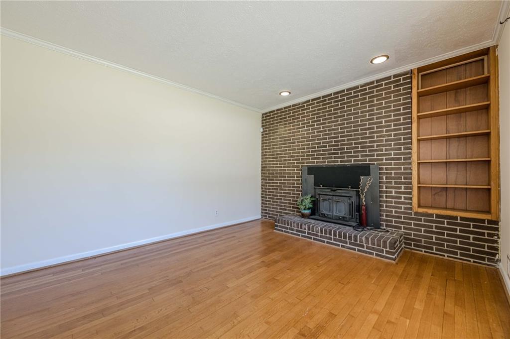 2133 Bird Lane, Snellville, Georgia image 6