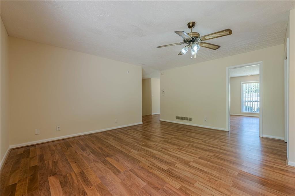 2133 Bird Lane, Snellville, Georgia image 15