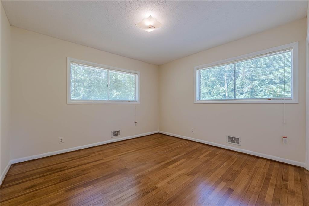 2133 Bird Lane, Snellville, Georgia image 33