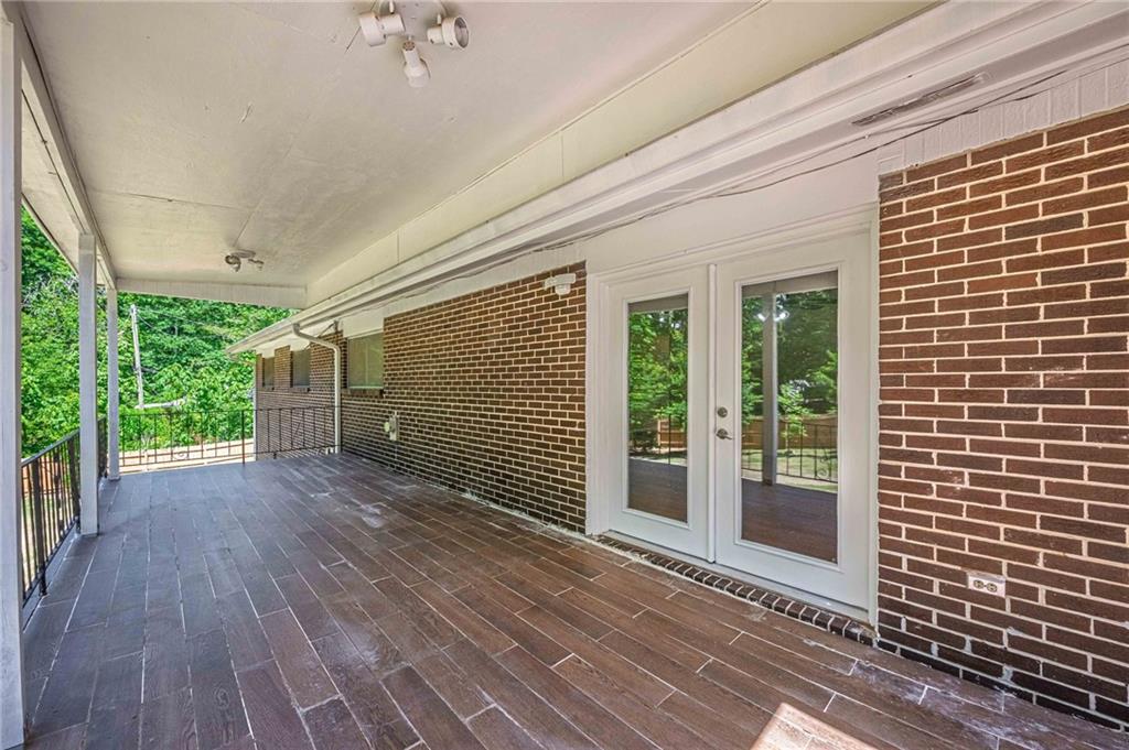 2133 Bird Lane, Snellville, Georgia image 46