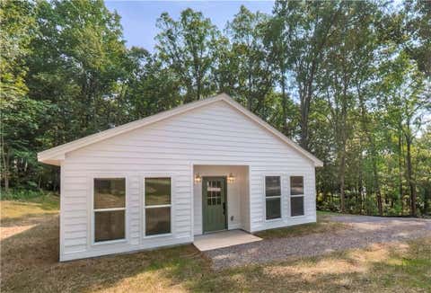 Homes For Sale - 530 Tree Ridge<br/> Carrollton, GA 30116