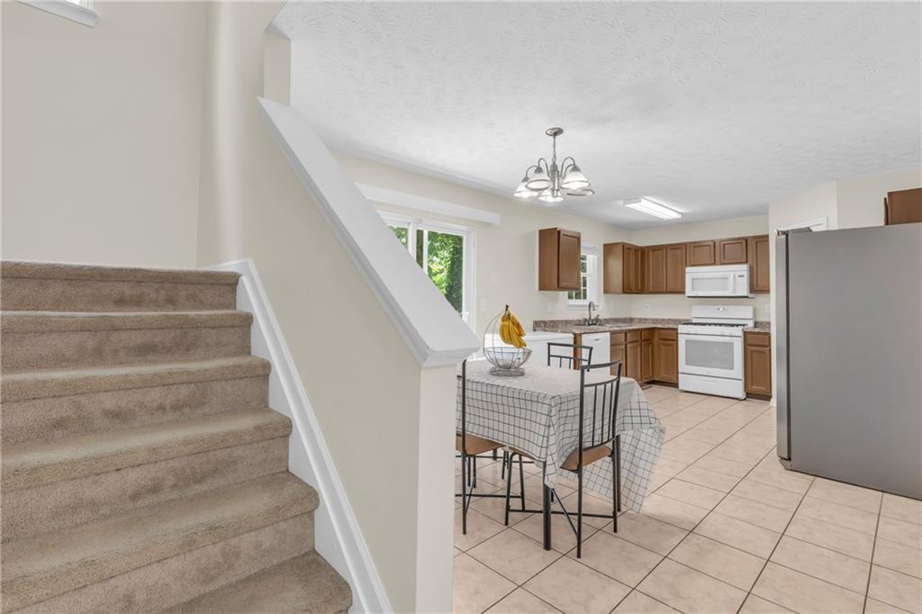 840 Melrose Park Place