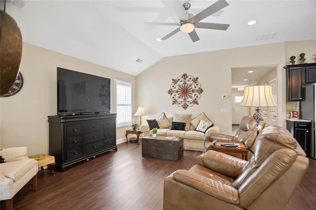 161 Grace Circle, Acworth, Georgia image 7