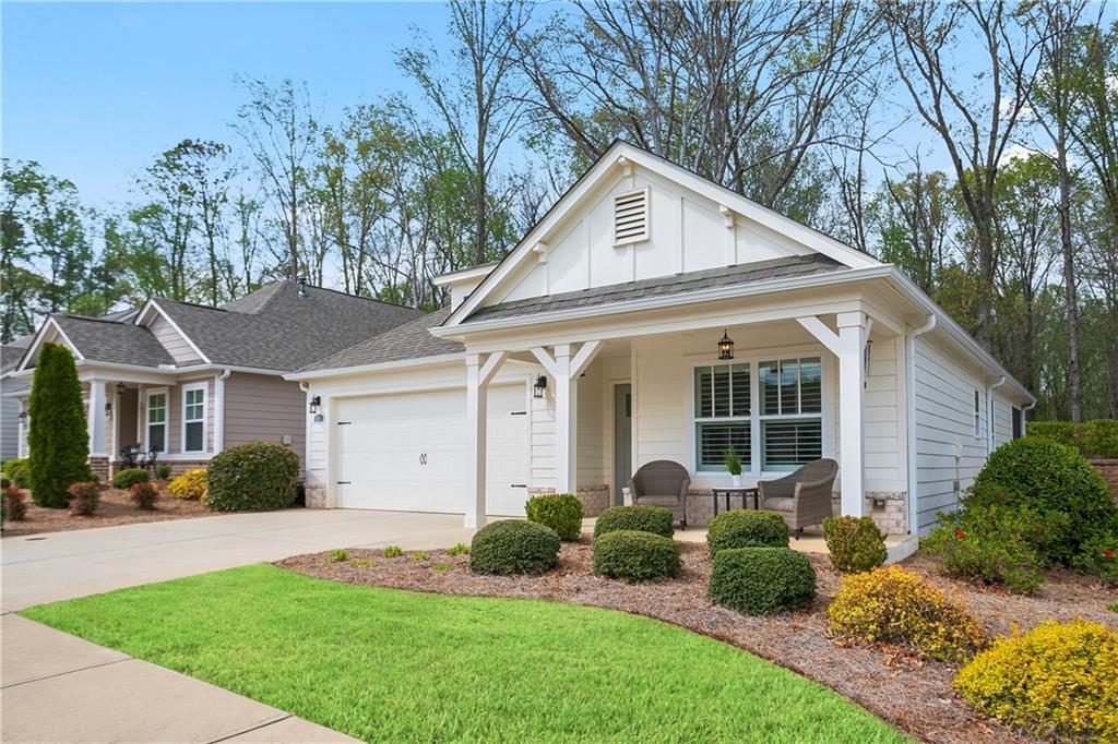 161 Grace Circle, Acworth, Georgia image 2