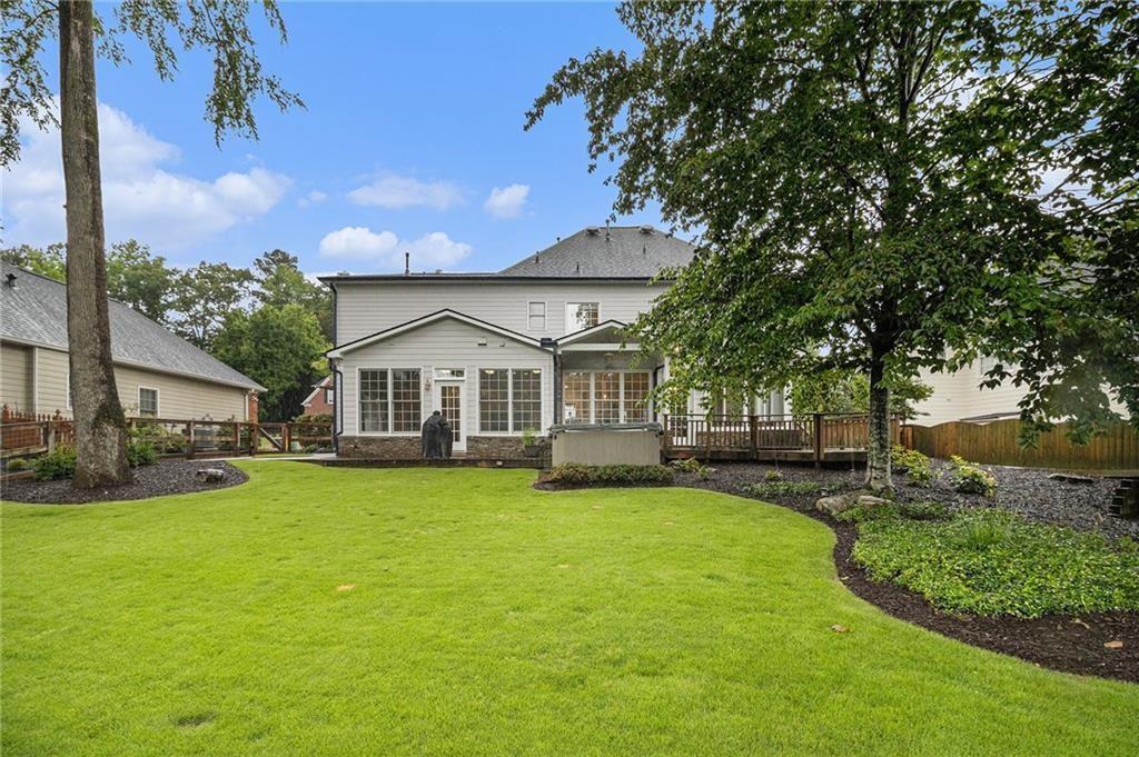525 Arbor Creek Court, Roswell, Georgia image 3