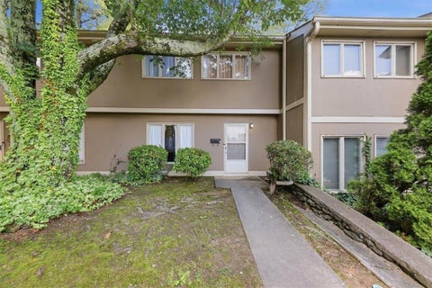 Condo For Sale - 1816 Ashborough Road #C<br/> Marietta, GA 30067