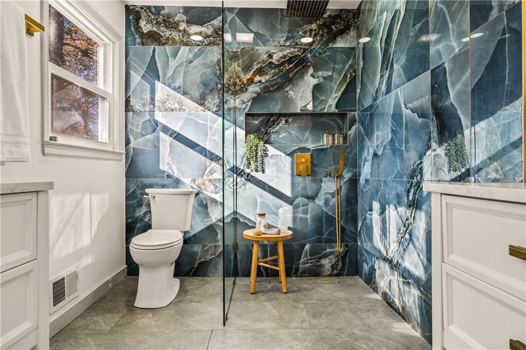 1339 Valley View Road