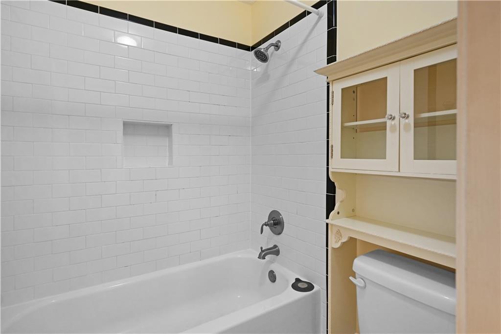 1312 Pine Heights Drive, Atlanta, Georgia image 18