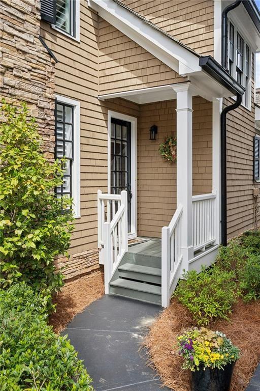 407 Waterfront Park Lane