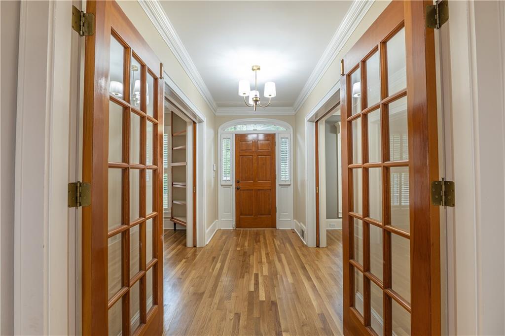 327 W Parkwood Road