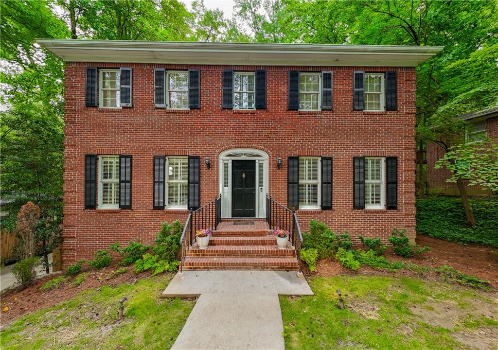 327 W Parkwood Road