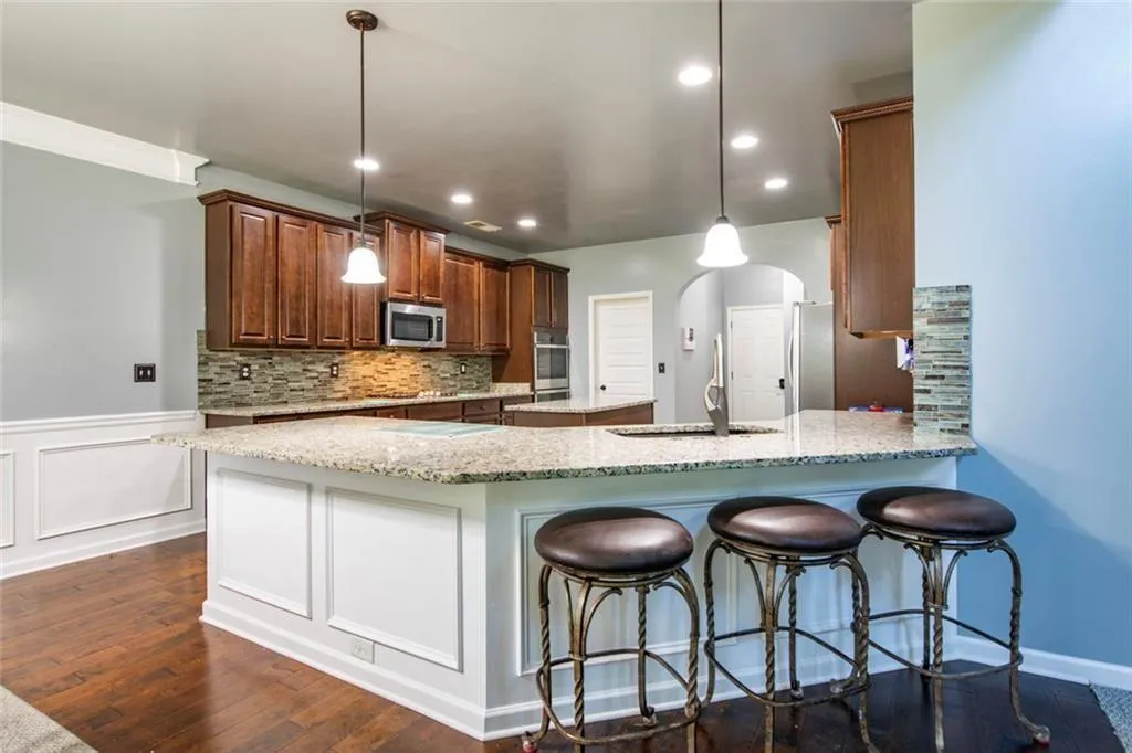 Jonesboro, Georgia 30236, United States, 6 Bedrooms Bedrooms, ,5 BathroomsBathrooms,Residential,Coming Soon,252750