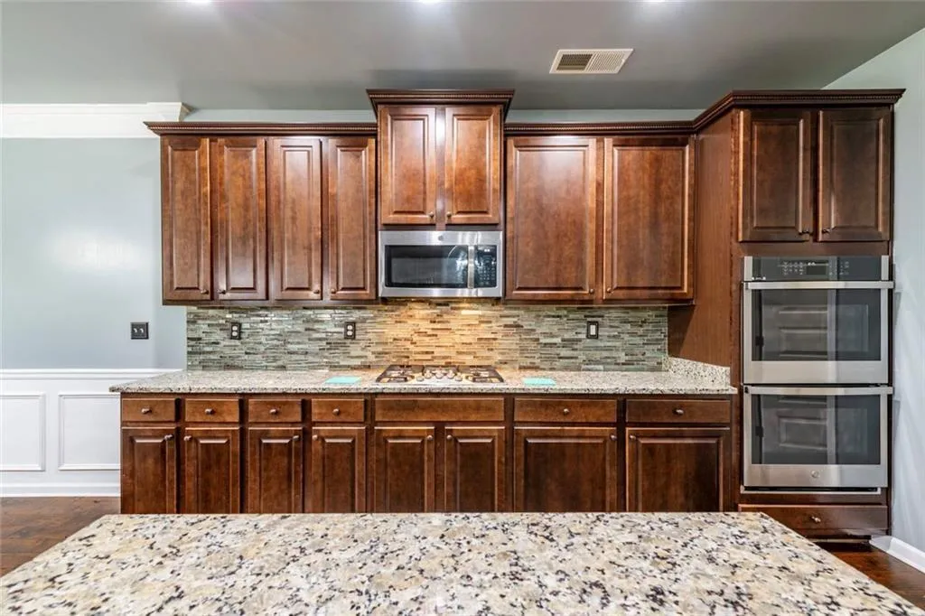 Jonesboro, Georgia 30236, United States, 6 Bedrooms Bedrooms, ,5 BathroomsBathrooms,Residential,Coming Soon,252750