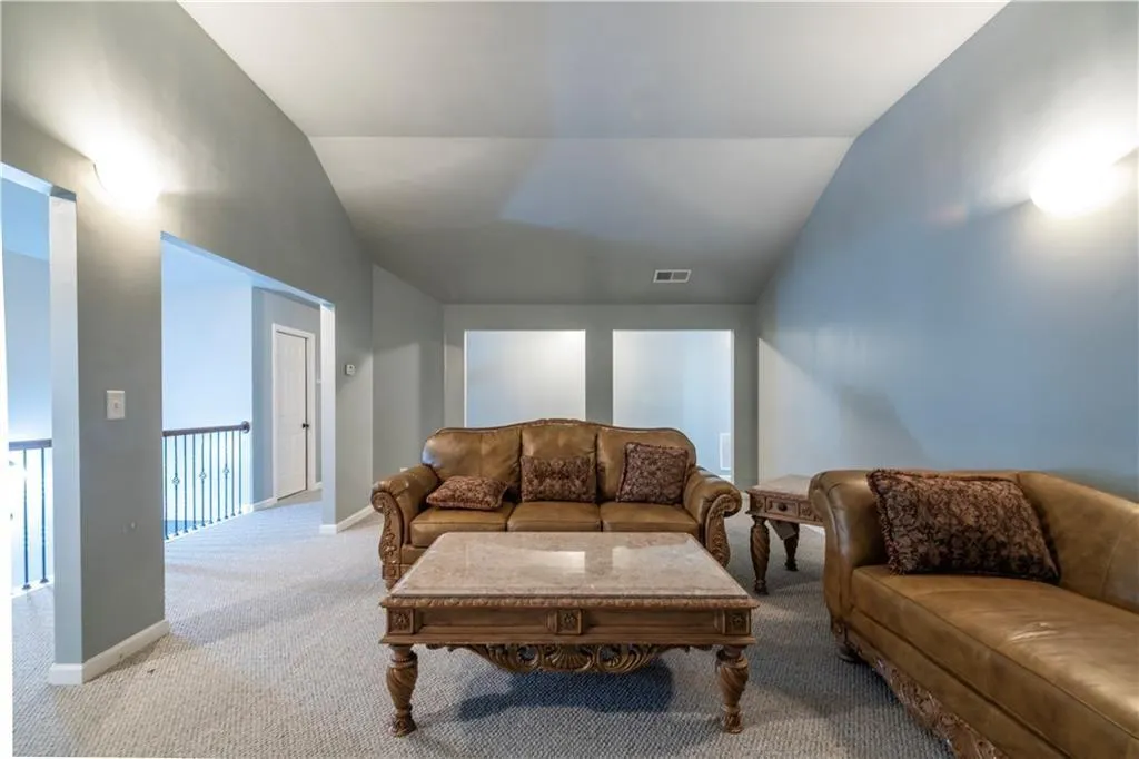 Jonesboro, Georgia 30236, United States, 6 Bedrooms Bedrooms, ,5 BathroomsBathrooms,Residential,Coming Soon,252750