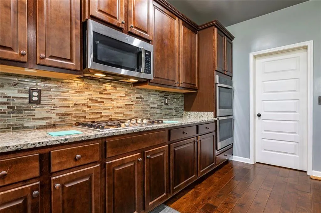 Jonesboro, Georgia 30236, United States, 6 Bedrooms Bedrooms, ,5 BathroomsBathrooms,Residential,Coming Soon,252750