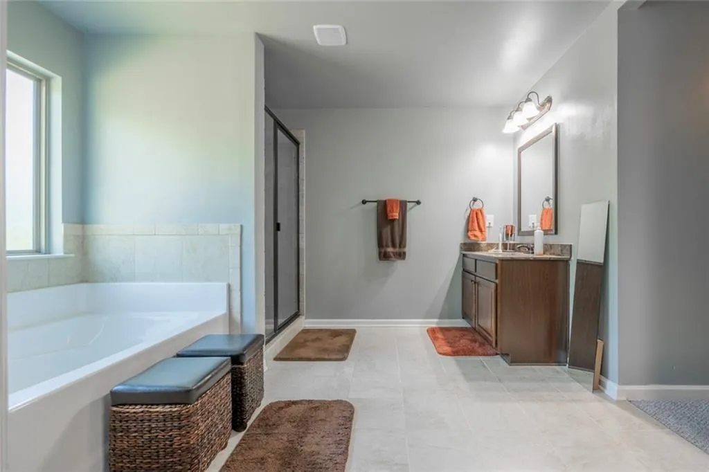 Jonesboro, Georgia 30236, United States, 6 Bedrooms Bedrooms, ,5 BathroomsBathrooms,Residential,Coming Soon,252750