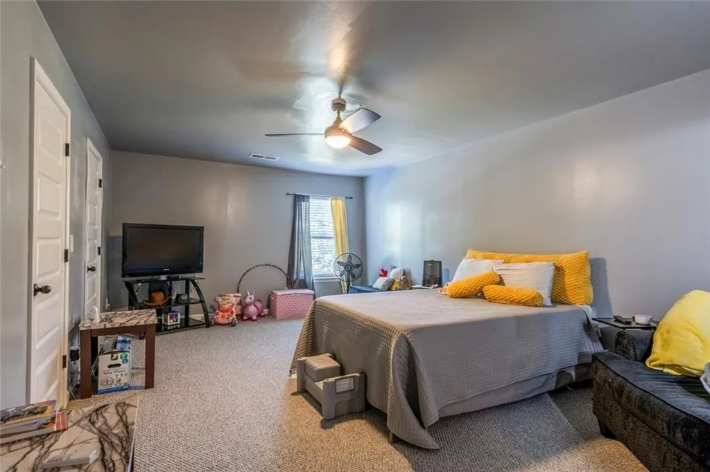 Jonesboro, Georgia 30236, United States, 6 Bedrooms Bedrooms, ,5 BathroomsBathrooms,Residential,Coming Soon,252750