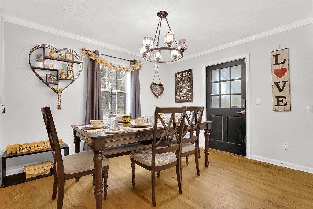 4403 Milton Trail SW