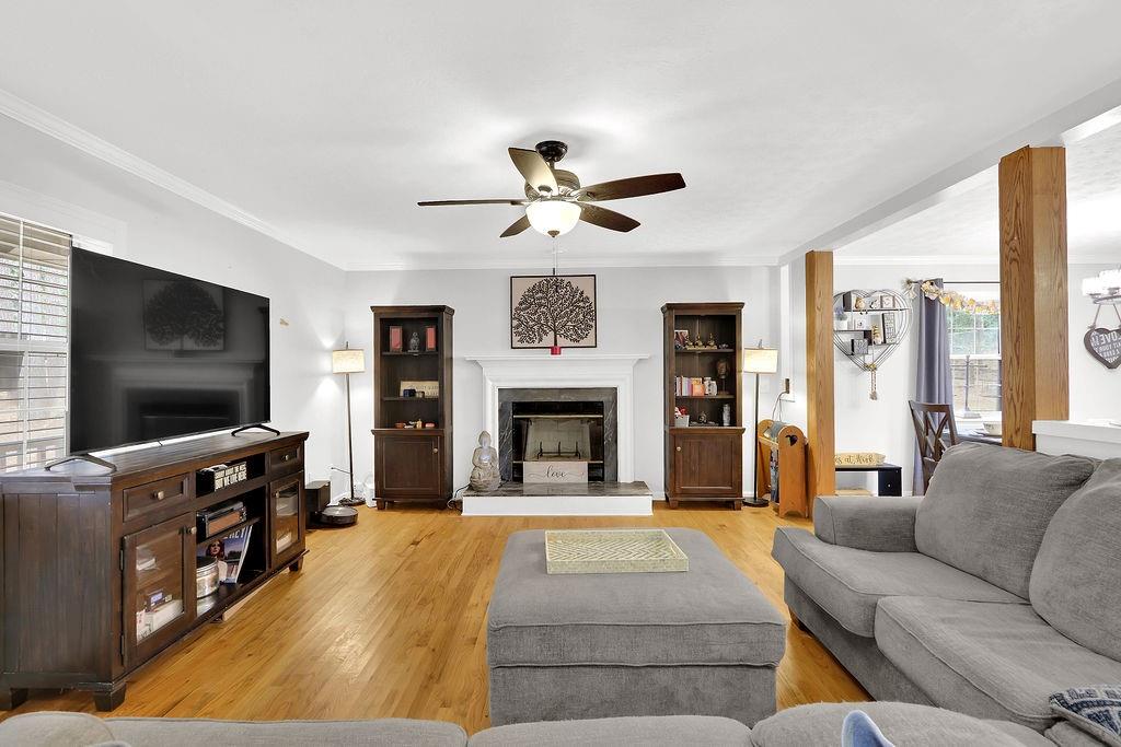 4403 Milton Trail SW