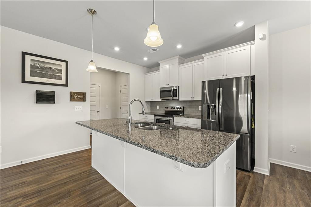 147 Madison Bend