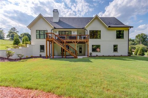 A home in Flowery Branch