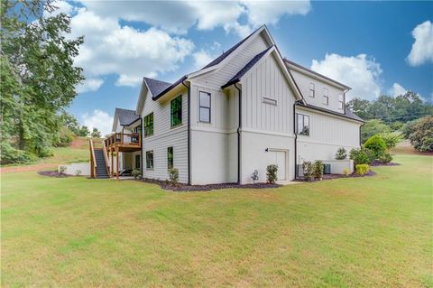 A home in Flowery Branch