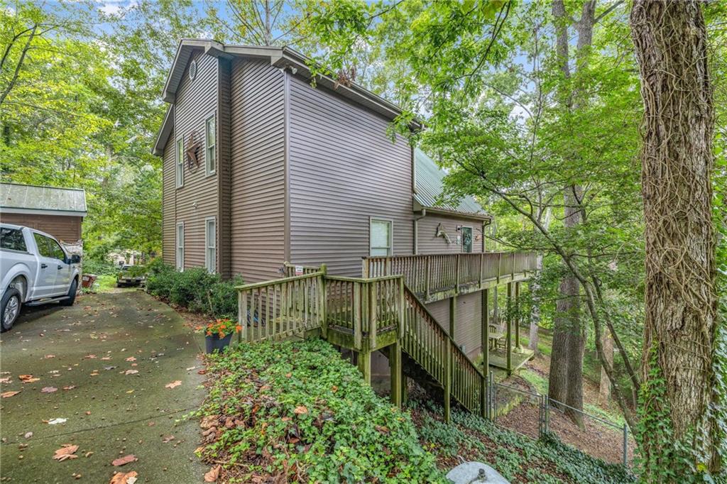 6725 Thunder Trail