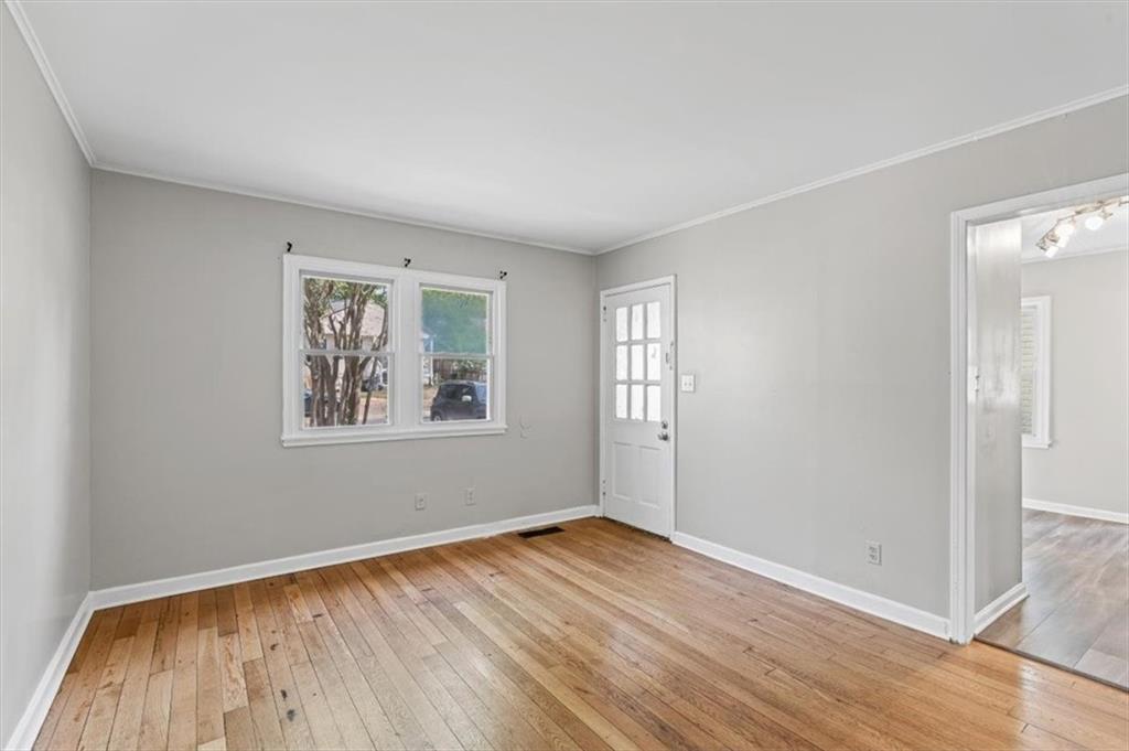 462 Ramona Street NE 460