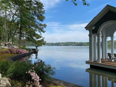 Homes For Sale - 3006 Emerald Drive Dr<br/> Jonesboro, GA 30236