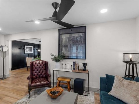 Homes For Sale - 114 Woodcrest Drive<br/> Griffin, GA 30223