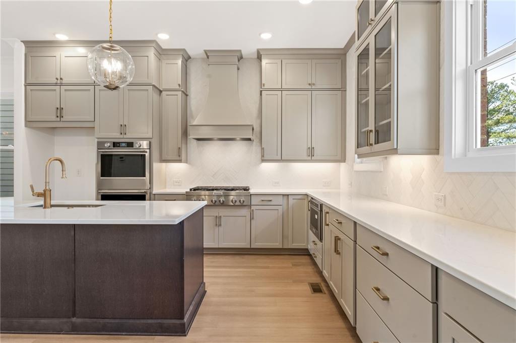 3412 Archerfield Way