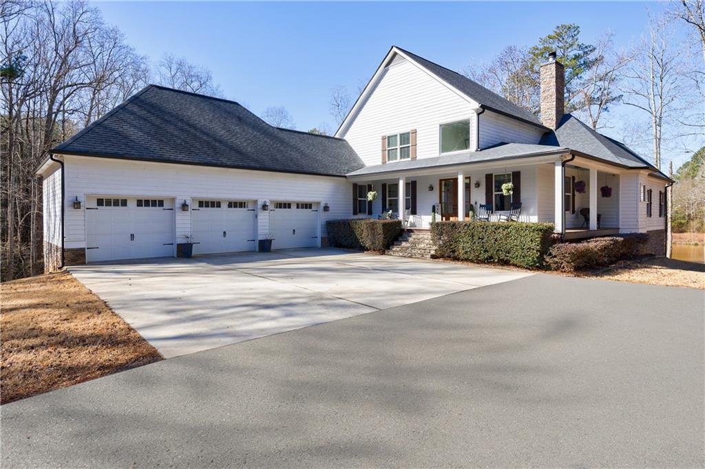 3055A Spring Hill Drive